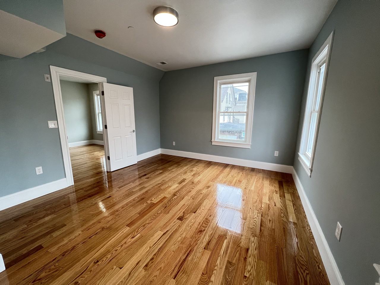 Pearl St #2 - Photo 4 of 4