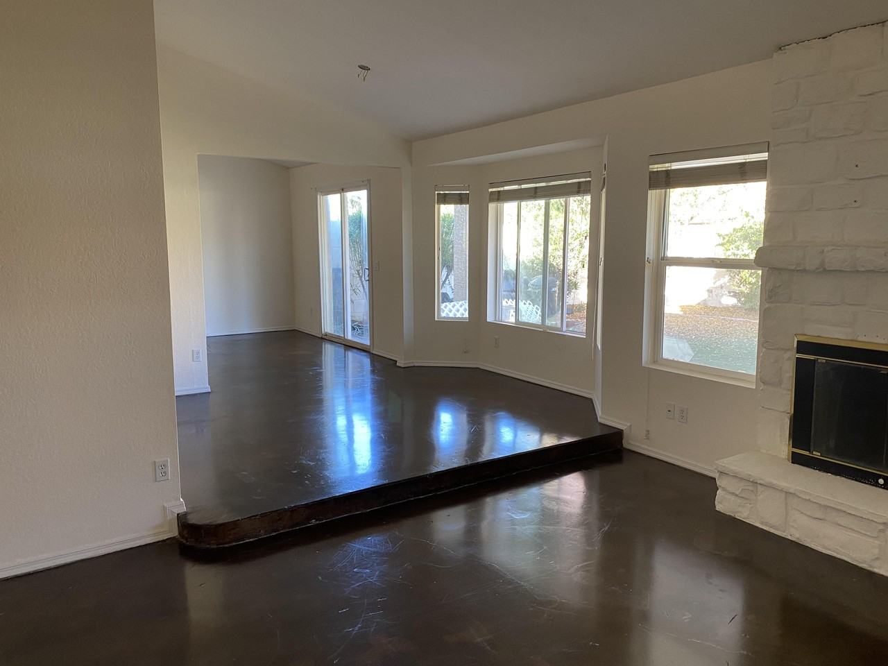 6704 W Kristal Way - Photo 3 of 19