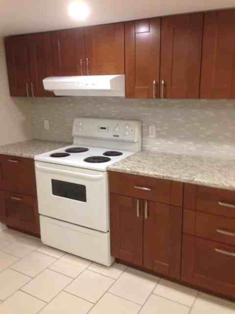 328 Beechgrove Ave #3 - Photo 2 of 8
