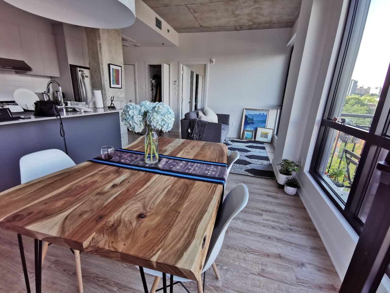 230 Rue Dominion - Photo 2 of 6