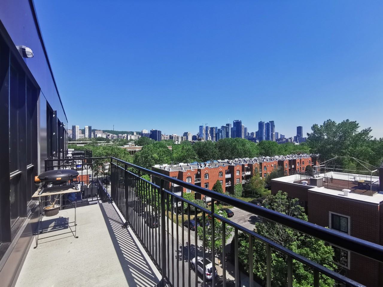 230 Rue Dominion - Photo 3 of 6