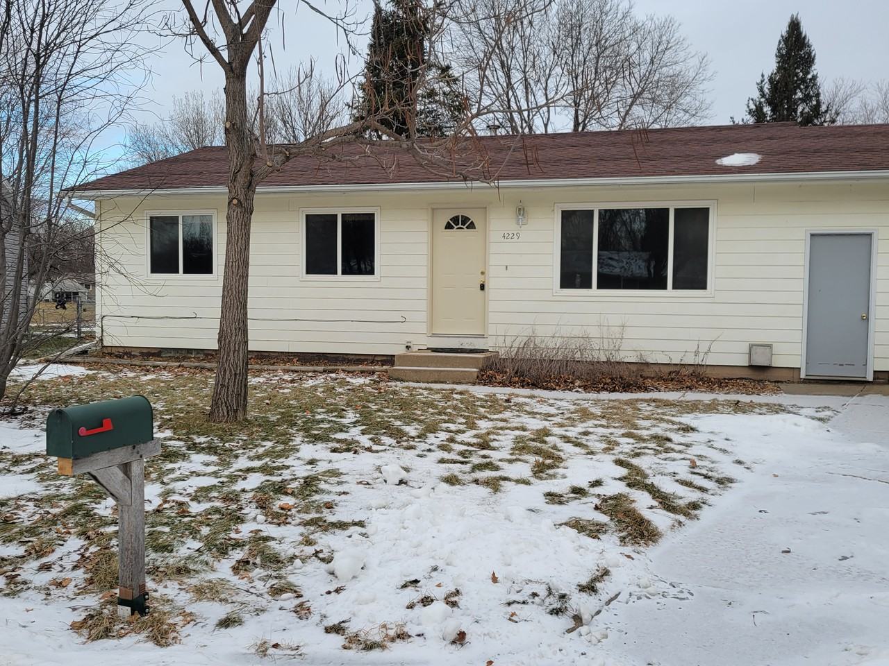 4229 West Mesa Pass - Photo 2 of 13