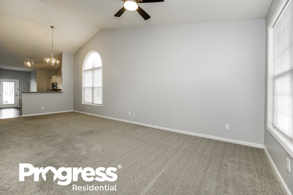 6091 Follensby Dr - Photo 3 of 16