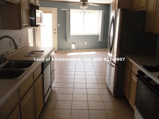 1280 Rosemont Ave NW - Photo 3 of 16