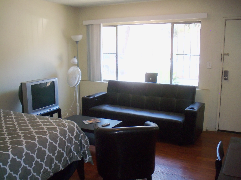 4335 Don Tomaso Dr - Photo 4 of 11