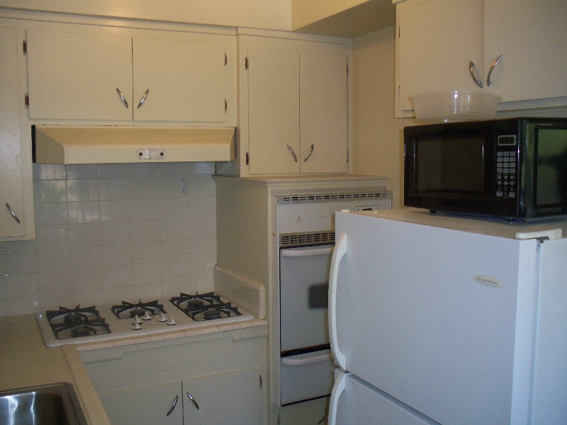 4335 Don Tomaso Dr - Photo 6 of 11