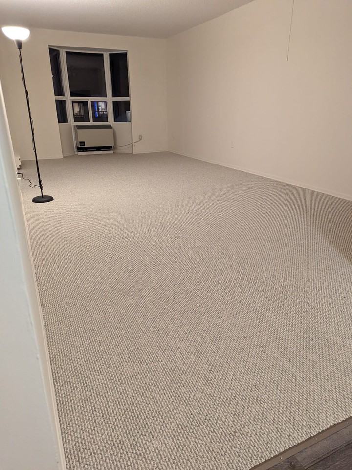 3835 Lake Shore Boulevard West #307 - Photo 3 of 10