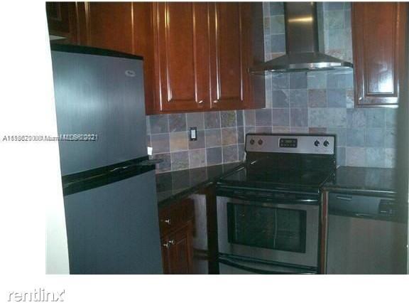 6955 Nw 186th St #F303