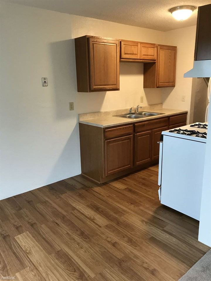 Target Apartments - Photo 2 of 8