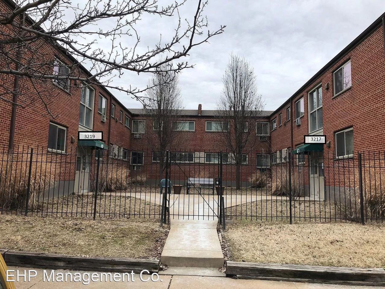 3219 RUSSELL BLVD - Photo 3 of 17