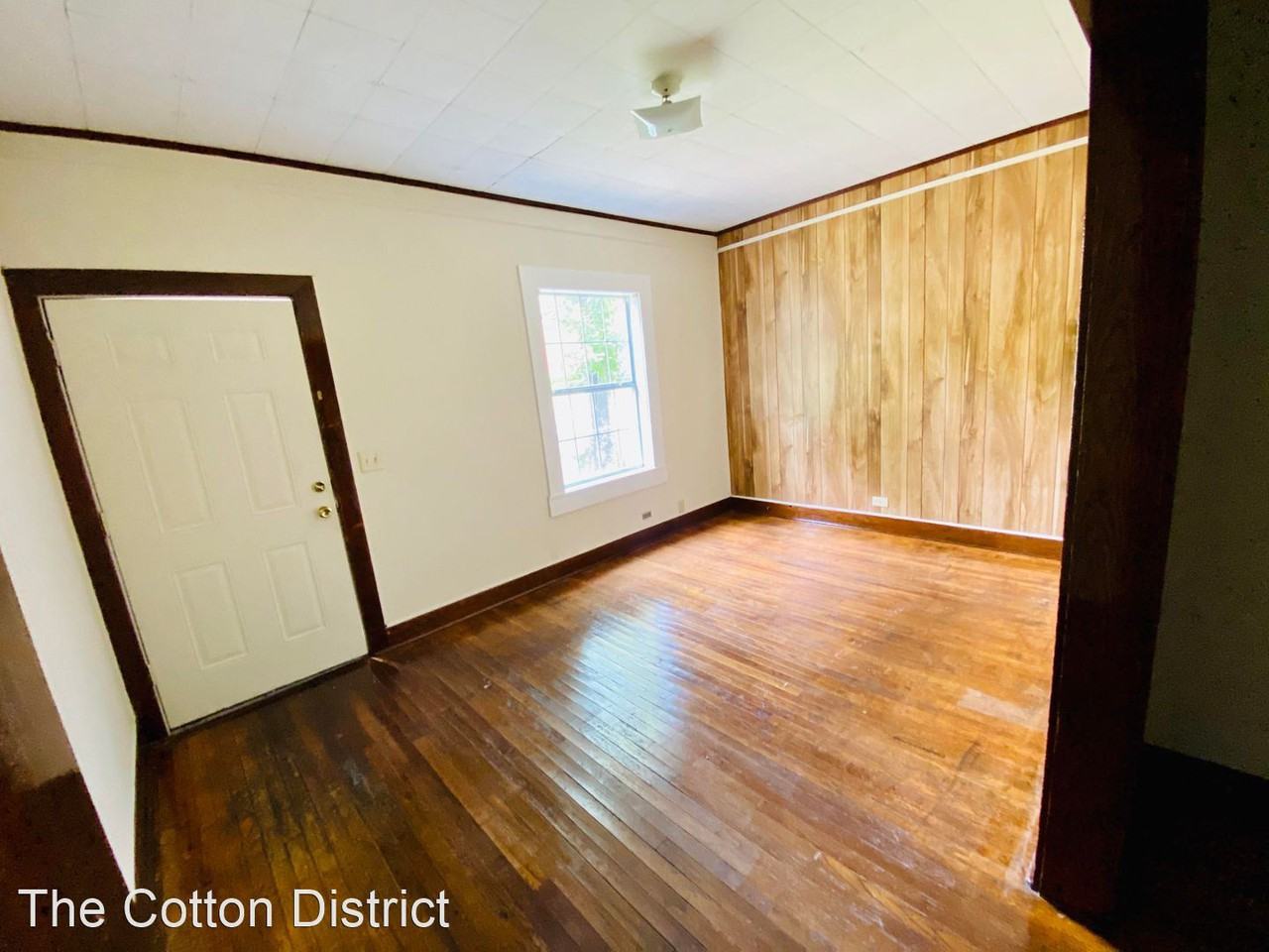 602 University Dr - Photo 3 of 5