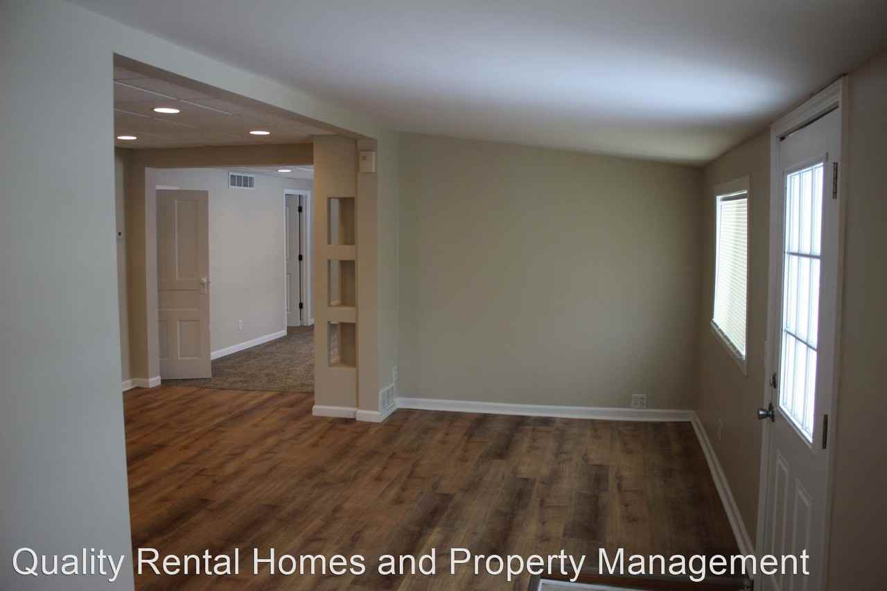 10078 E Coldwater Rd - Photo 3 of 24