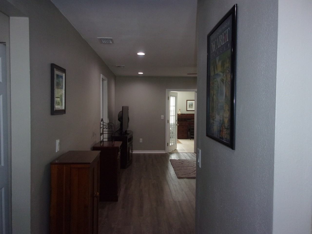 146 Brigton Ct - Photo 2 of 34