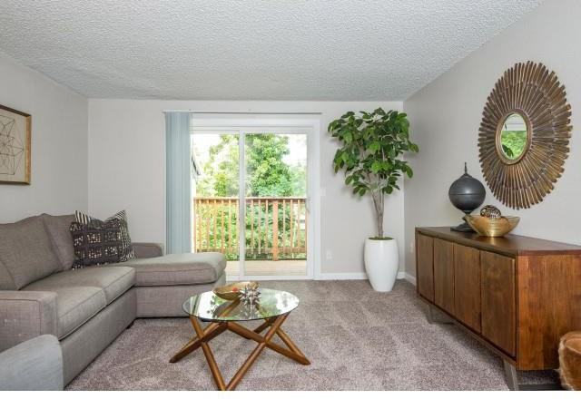 West End Apartments - Photo 3 of 34