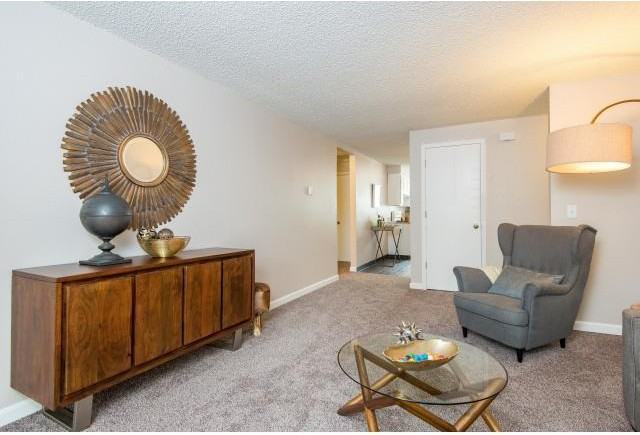 West End Apartments - Photo 6 of 34