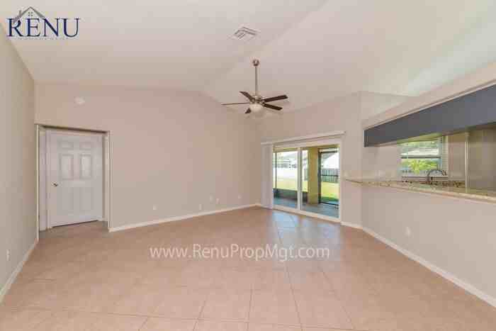 6212 65th Pl E - Photo 2 of 15