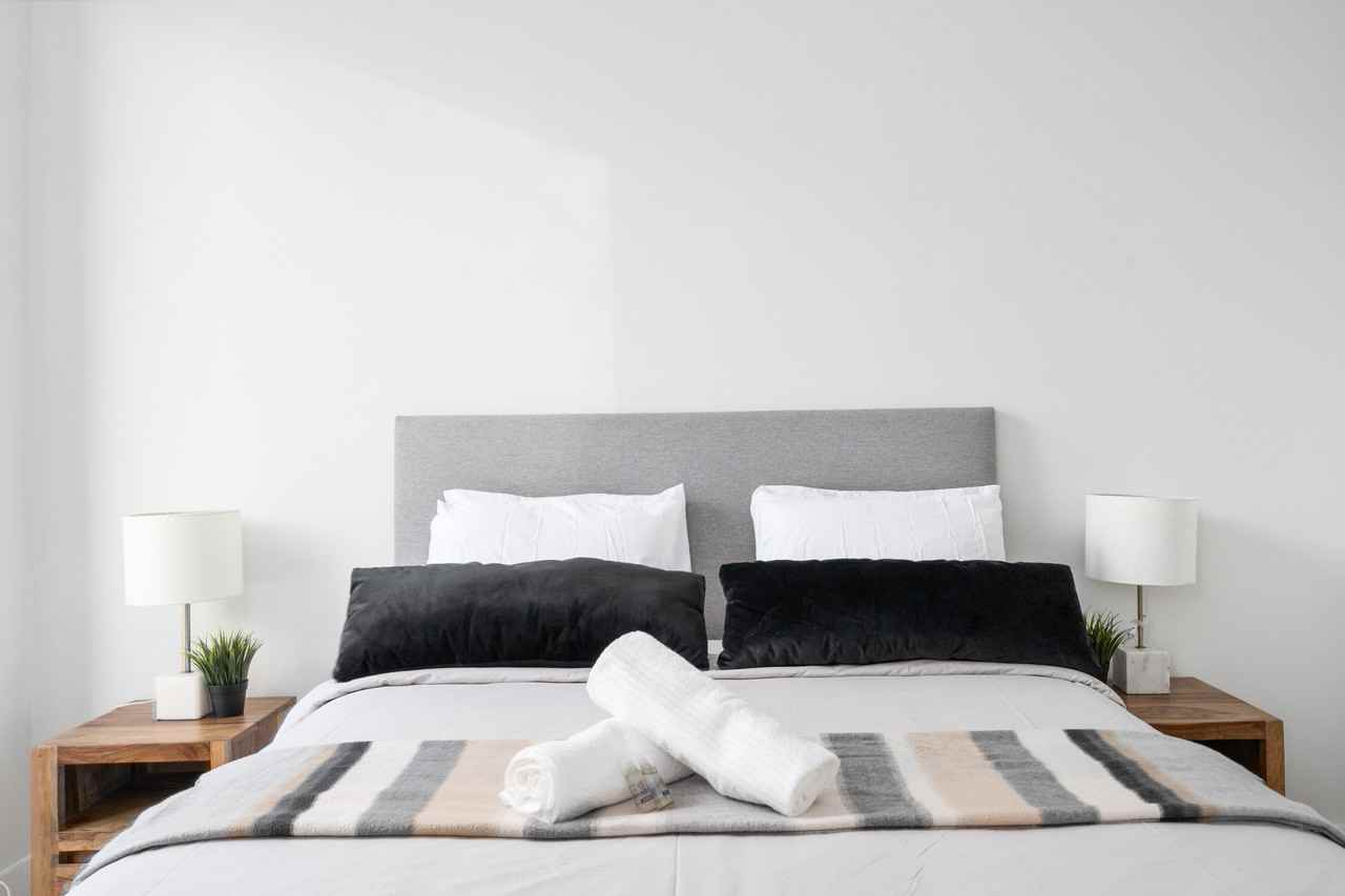 3460 Rue Saint-Denis #b - Photo 3 of 21