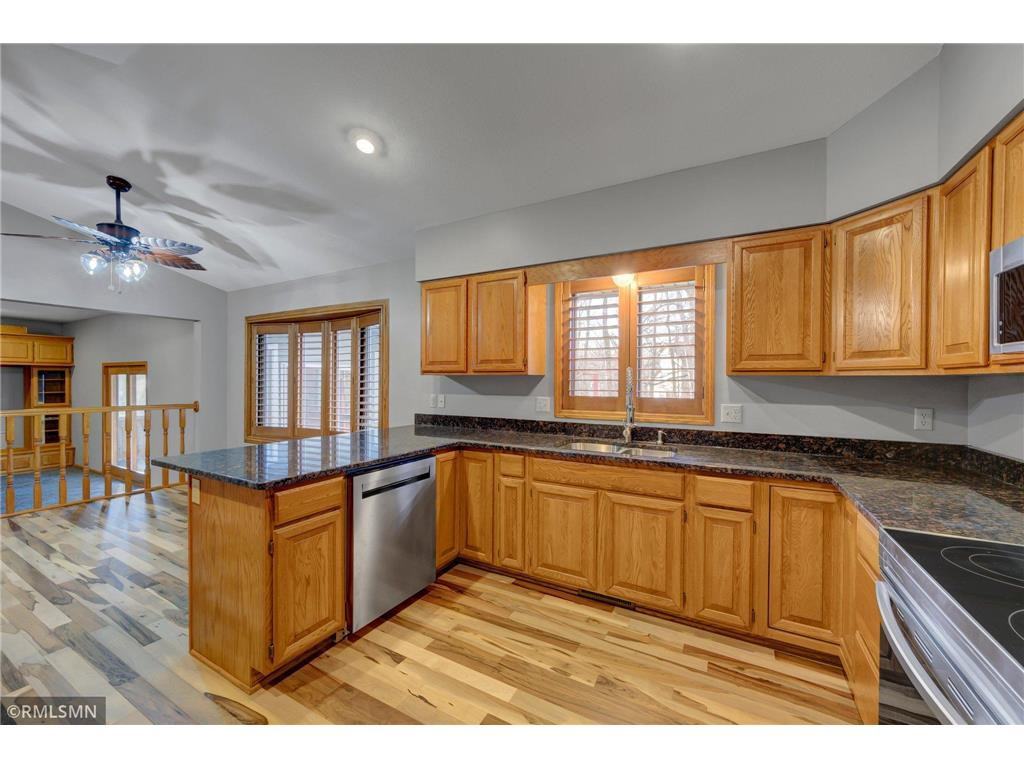 2065 Kings Road - Photo 3 of 19