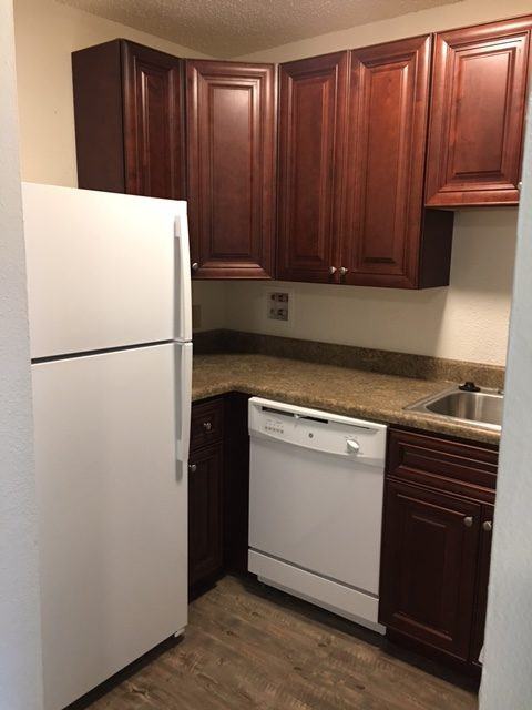 720 Brisco Avenue - Photo 3 of 12