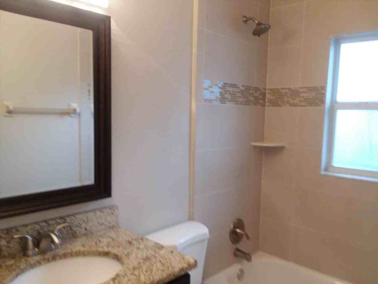 3100 E Jefferson St #3100 - Photo 6 of 7