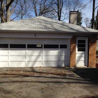 1307 N Ridgeview Dr - Photo 2 of 8