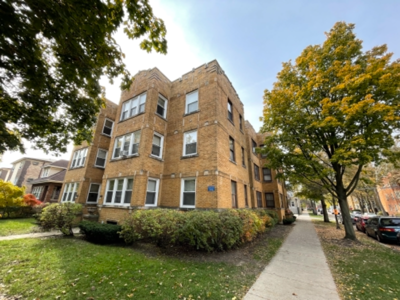 2143 West Chase Avenue #1