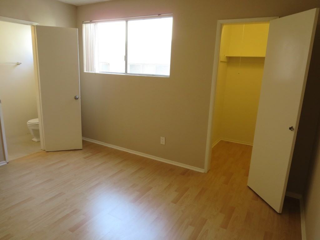 N. Ogden Dr. & Santa Monica Blvd. - Photo 2 of 27