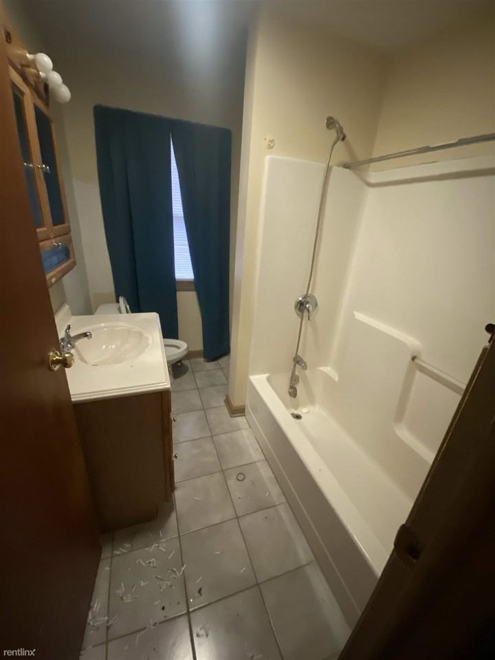 3521 Loveland Rd - Photo 3 of 10