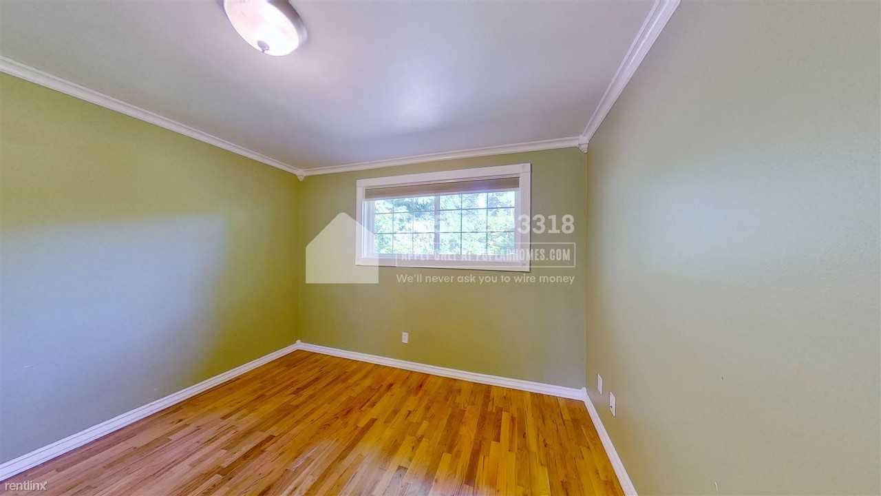 16721 Ne 9th St - Photo 2 of 15