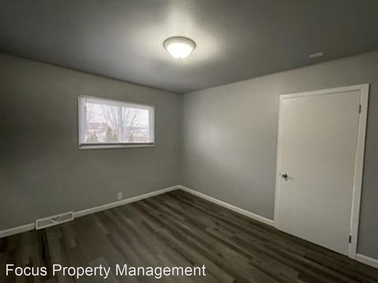 632 Wisconsin Avenue - Photo 2 of 4