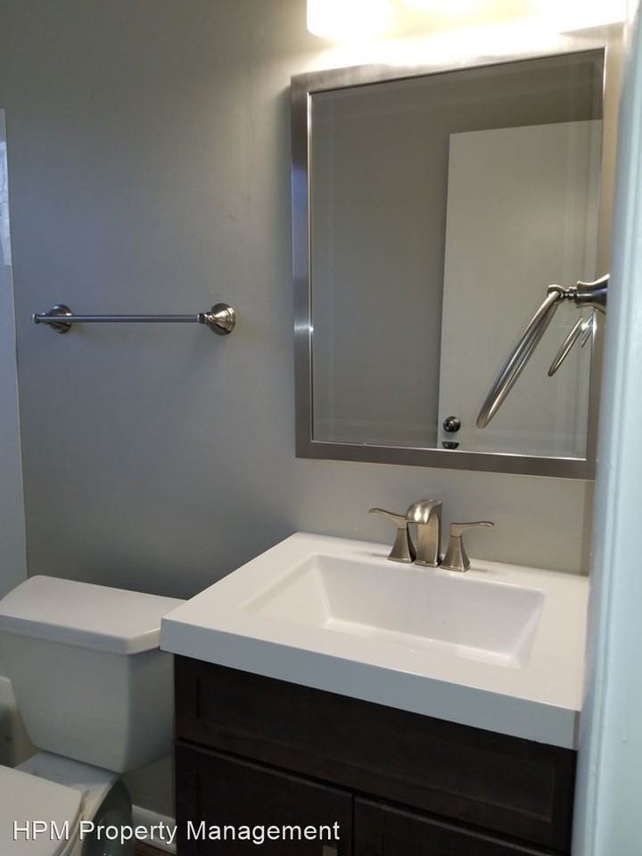 72 S. Thomas Rd. - Photo 3 of 10