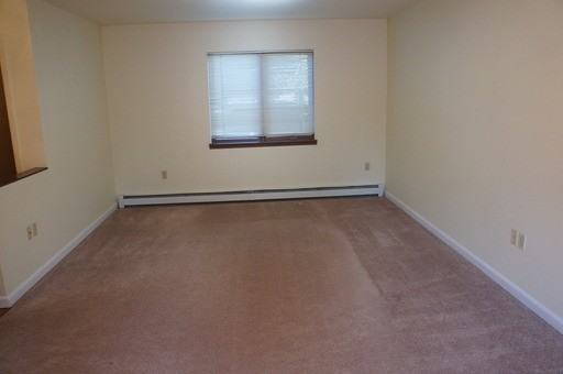 1305 Bainbridge Blvd #8 - Photo 3 of 14