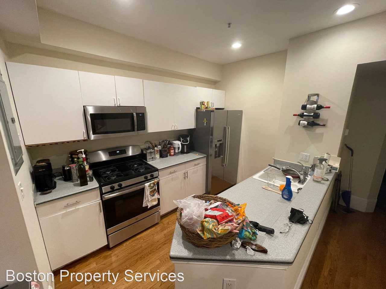 183 Saint Botolph St - Photo 2 of 11