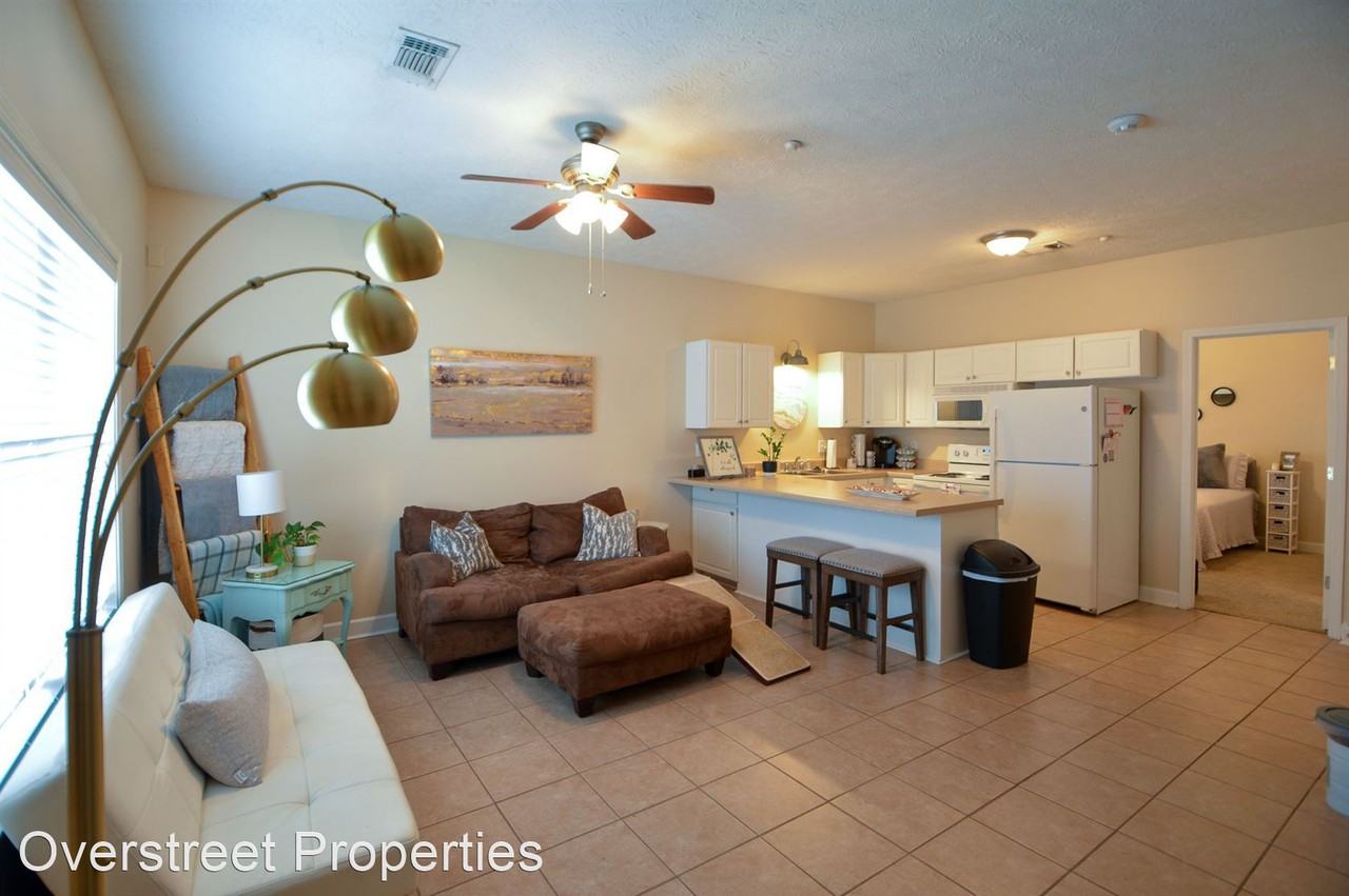 Charleston Cottages Apartments Charleston Dr, Starkville, MS 39759