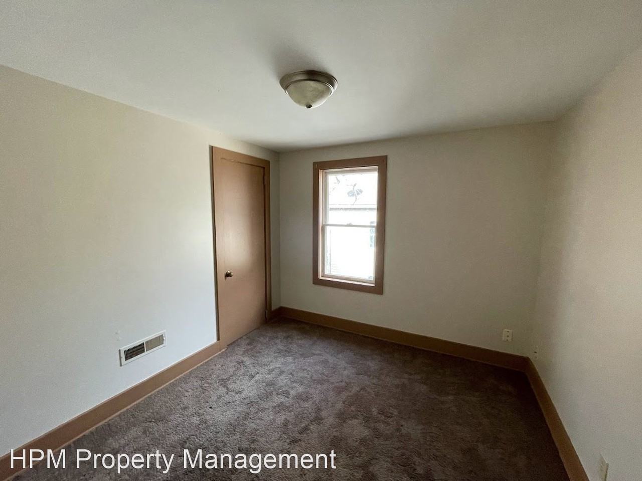 461 S. Sycamore St - Photo 2 of 2