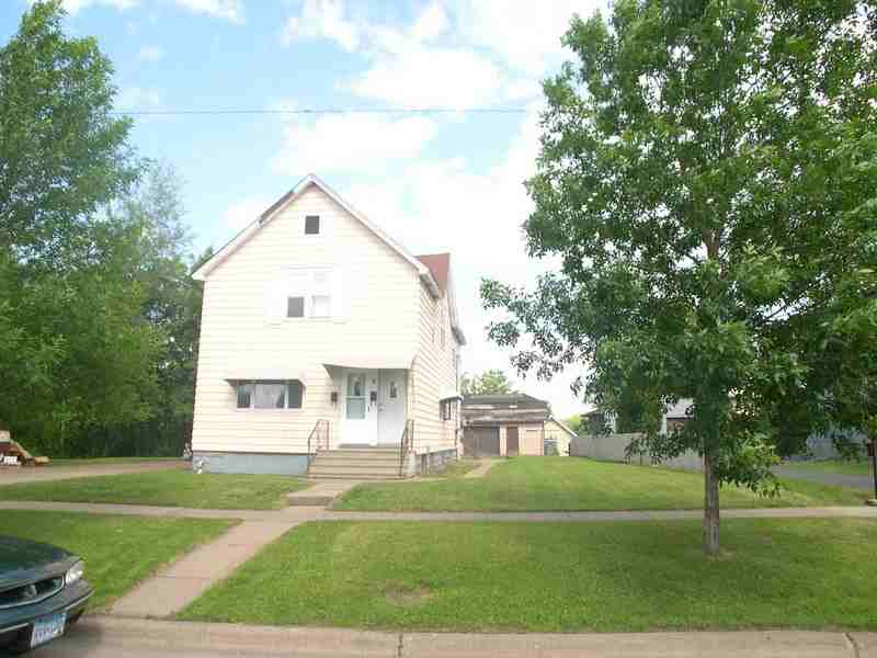 6 S 61st Ave W - Photo 2 of 3