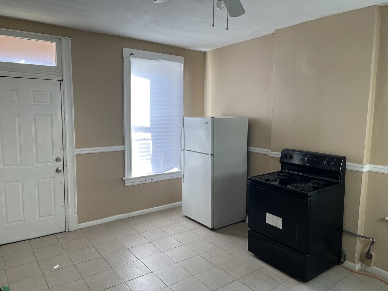 4548-4550 Virginia Ave - Photo 2 of 5