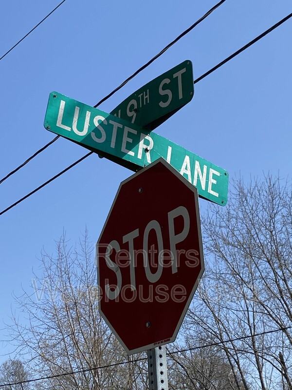 904 Luster Ln #4 - Photo 2 of 9