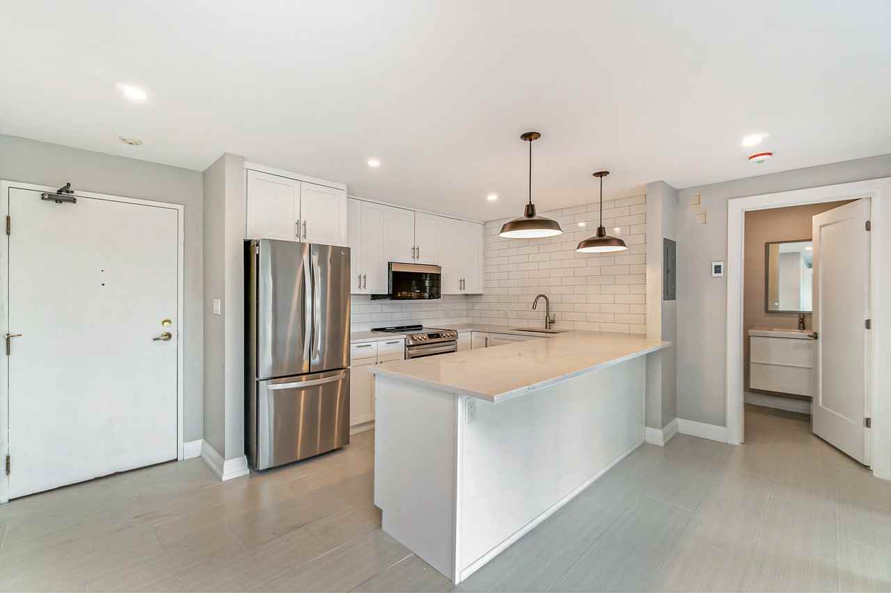 40 Landry Street #405