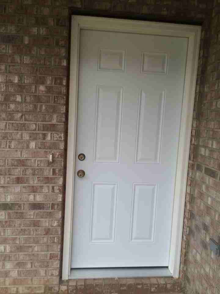 708 Crescent Cove - Photo 3 of 28