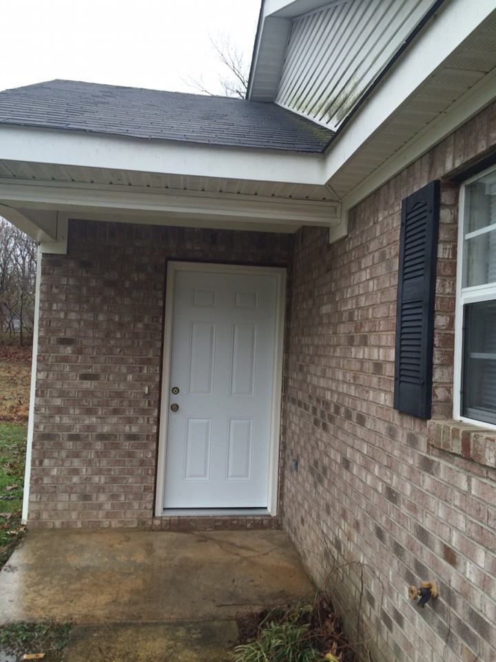 708 Crescent Cove - Photo 2 of 28