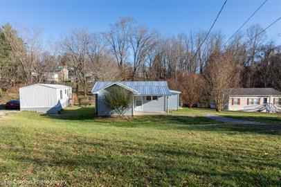 6 Holcombe Road - Photo 2 of 29