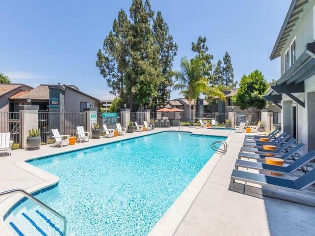 1171 Baywood Dr - Photo 6 of 16