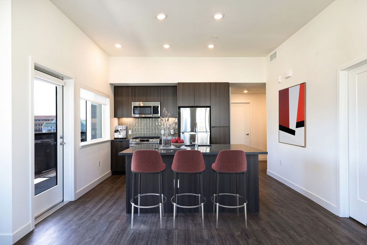 Webster Eleven - Photo 3 of 27