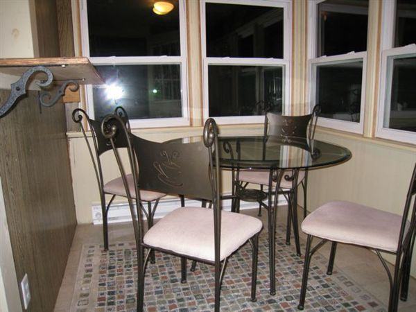 1009 S Main St - Photo 3 of 3