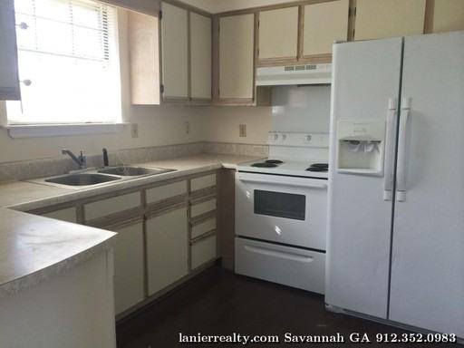 1911 Tuskegee St - Photo 3 of 13