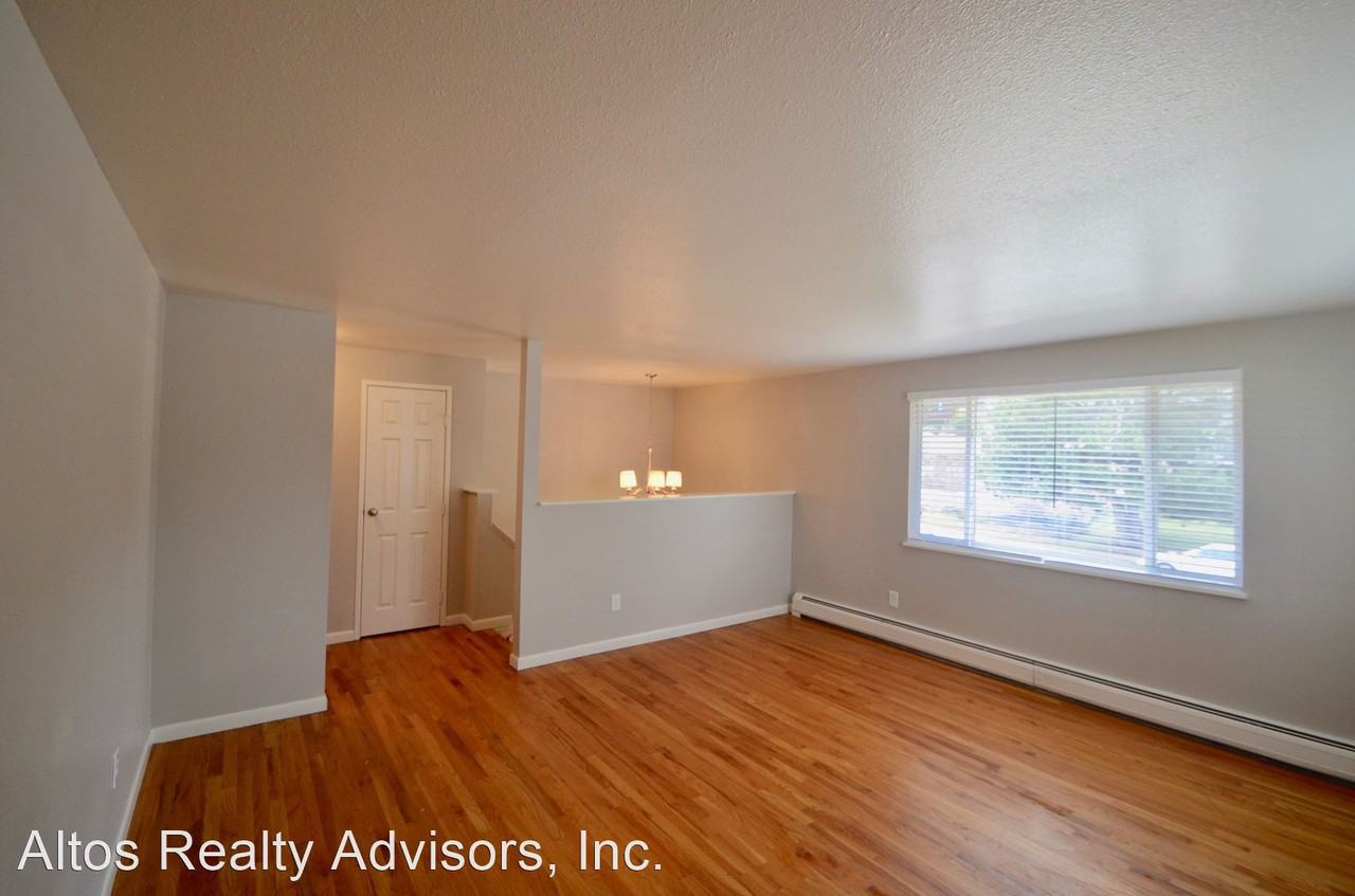 1022-1024 S Arbutus St - Photo 3 of 18