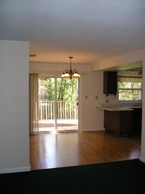 13780 Ferguson Dr - Photo 3 of 4