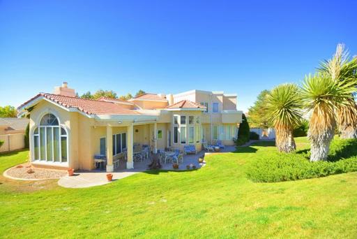 10128 Masters Dr NE - Photo 2 of 22