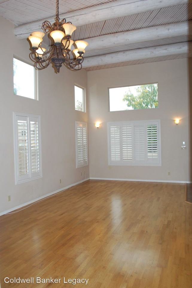 9001 Berryessa Rd Ne - Photo 3 of 23